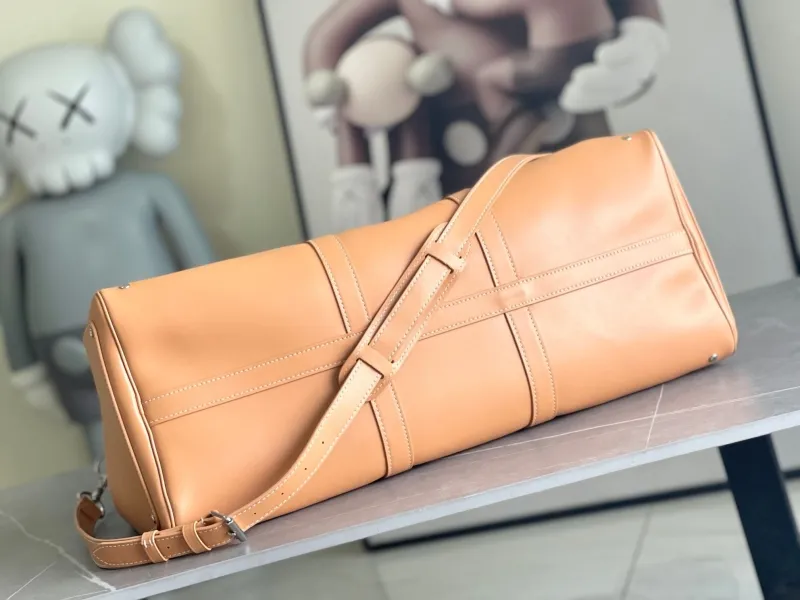 LV Travel Bags-137 - Image 4