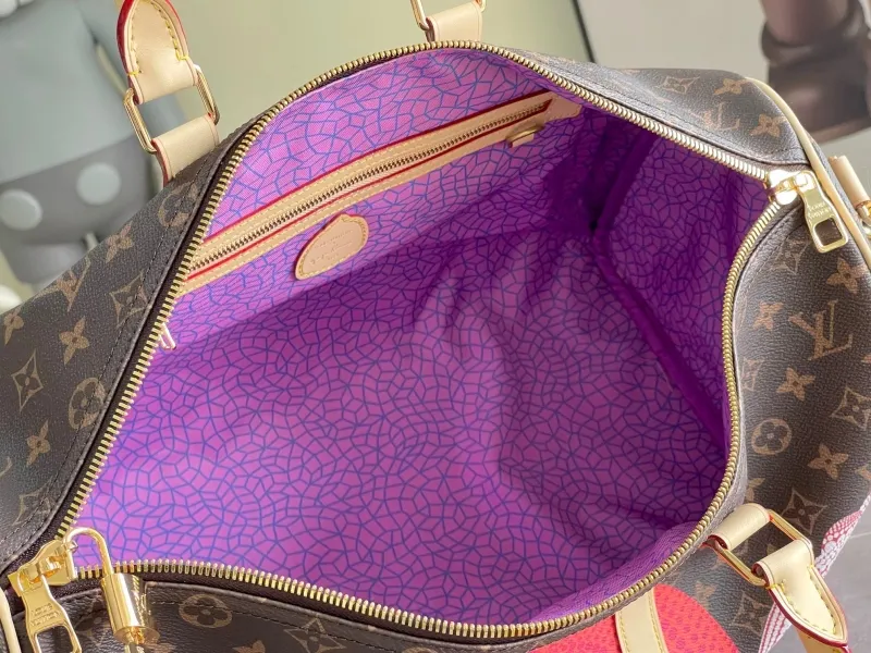 LV Travel Bags-138 - Image 8