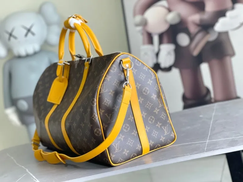 Alternative view of LV Travel Bags-143