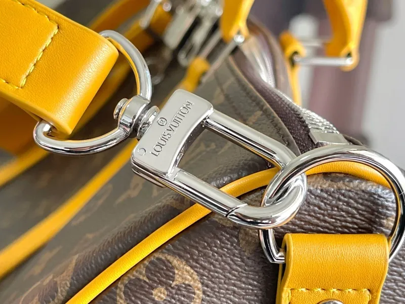LV Travel Bags-143 - Image 6