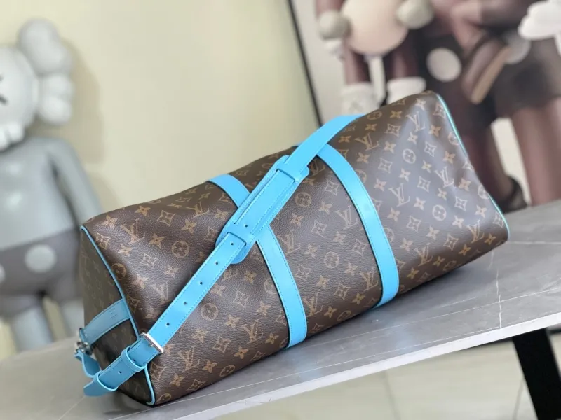 LV Travel Bags-144 - Image 4