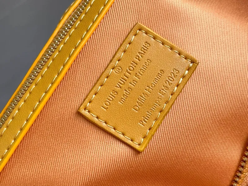 LV Travel Bags-150 - Image 9