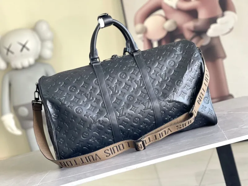 LV Travel Bags-153 - Image 3