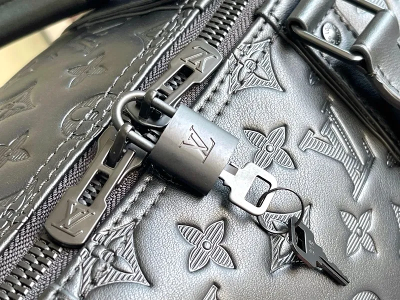 LV Travel Bags-153 - Image 5