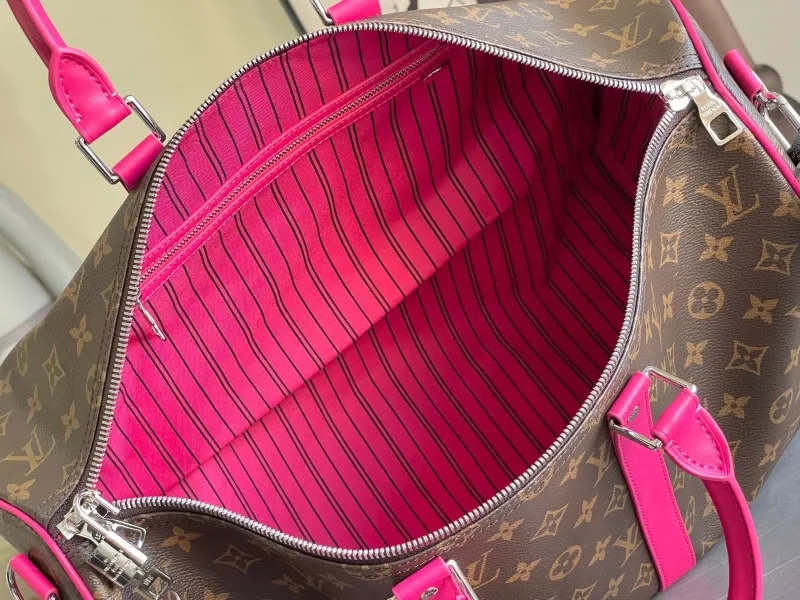 LV Travel Bags-154 - Image 9