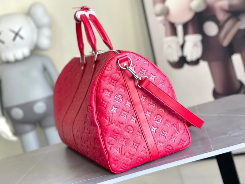 Alternative view of LV Travel Bags-156