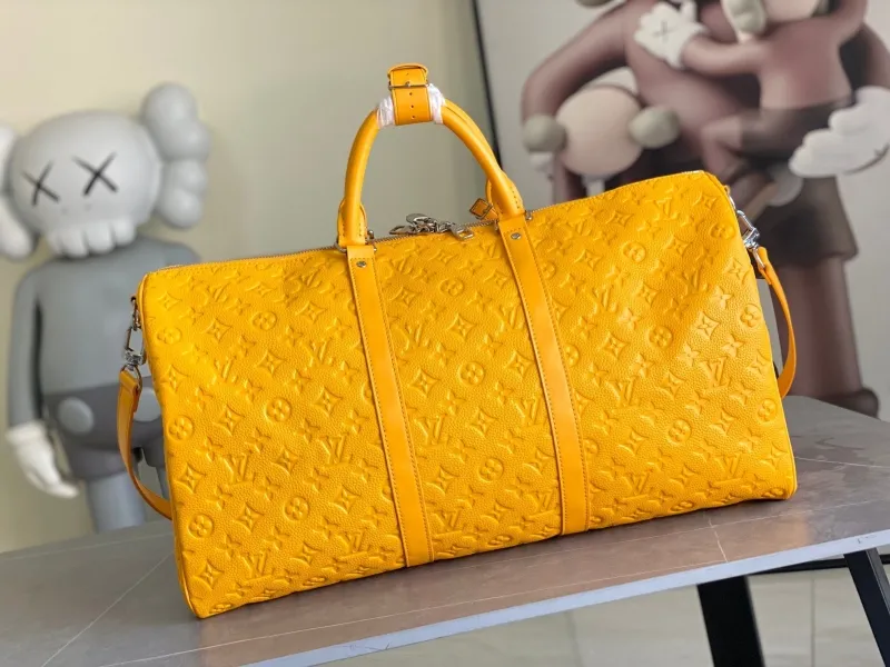 LV Travel Bags-158 - Image 4