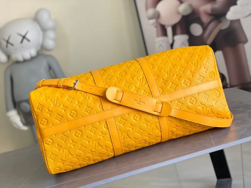 LV Travel Bags-158 - Image 5