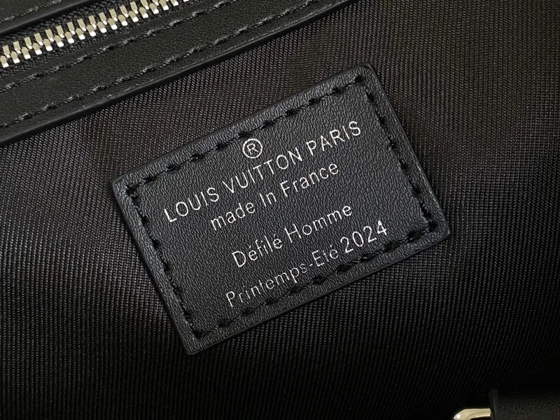 LV Travel Bags-161 - Image 3
