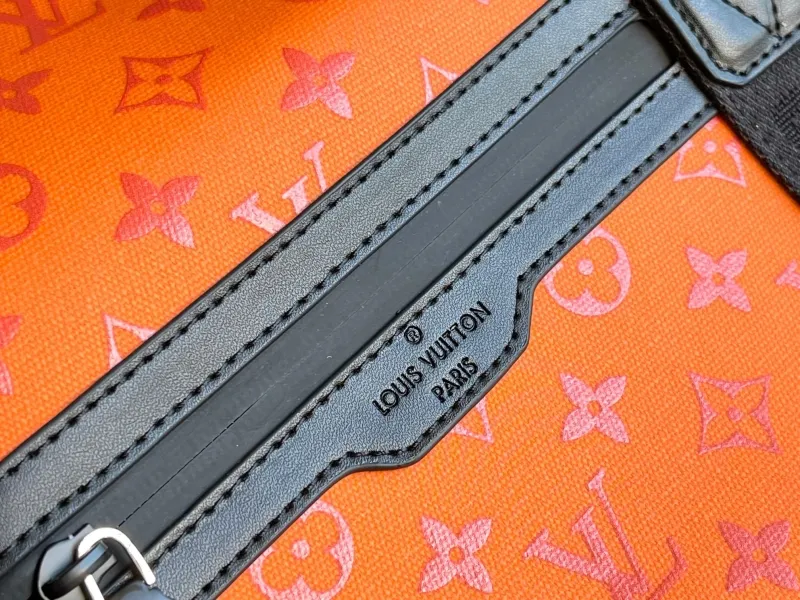 LV Travel Bags-163 - Image 5
