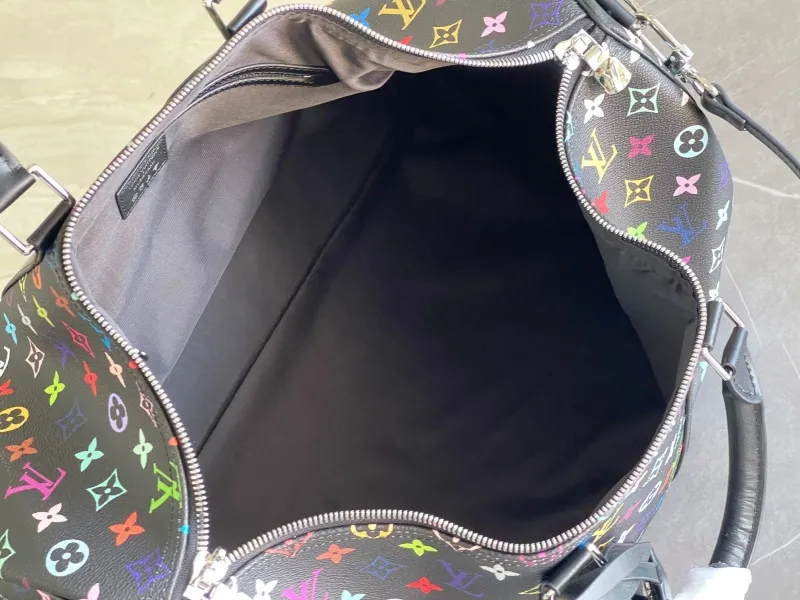 LV Travel Bags-165 - Image 8