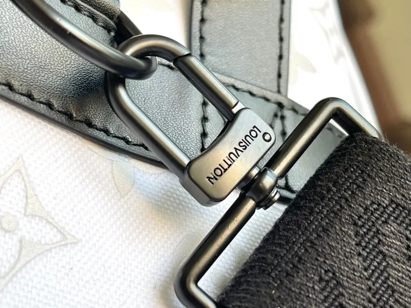 LV Travel Bags-166 - Image 6