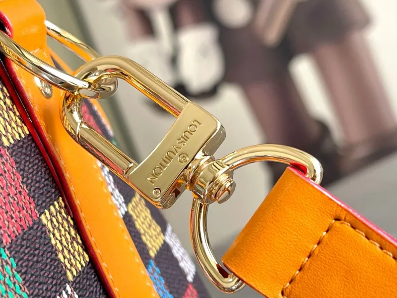 LV Travel Bags-167 - Image 5