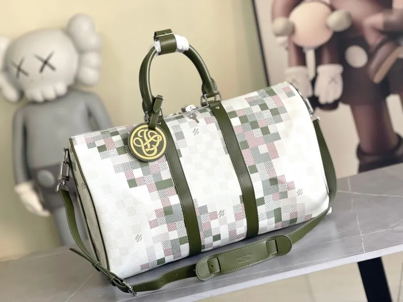 LV Travel Bags-168