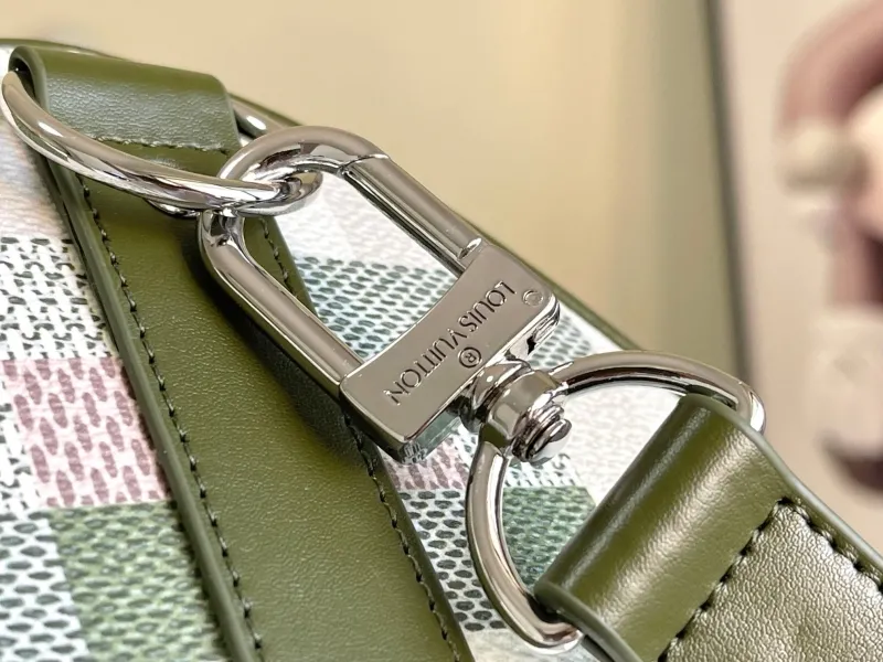 LV Travel Bags-168 - Image 5