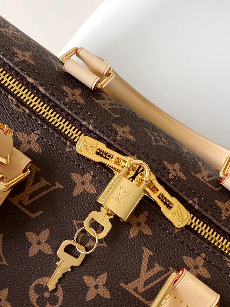 LV Travel Bags-171 - Image 6