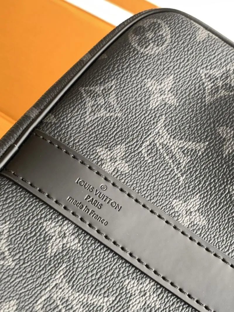 LV Travel Bags-177 - Image 6