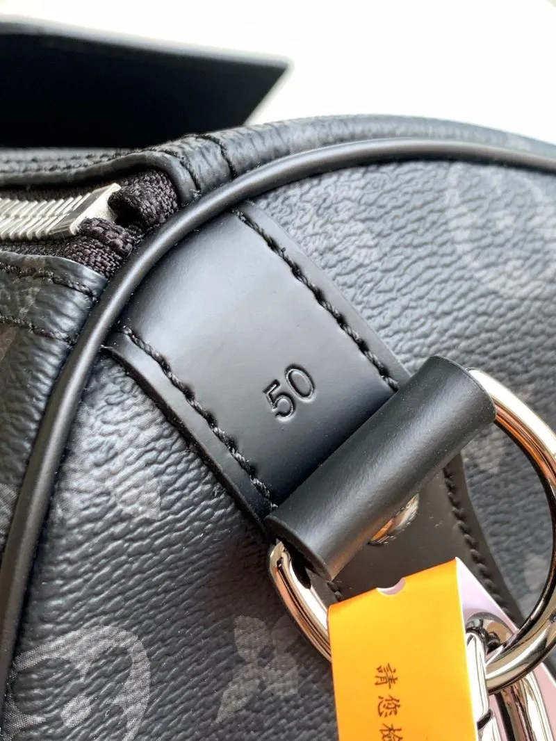 Alternative view of LV Travel Bags-178