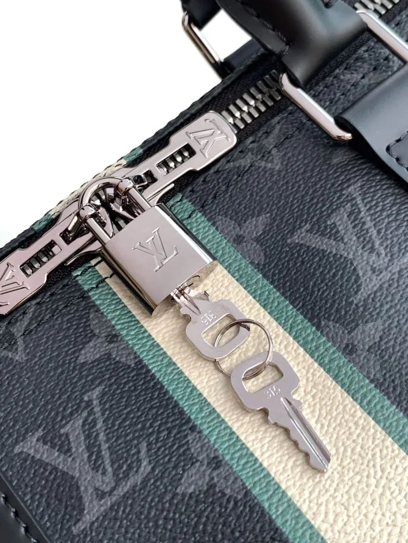 LV Travel Bags-178 - Image 5
