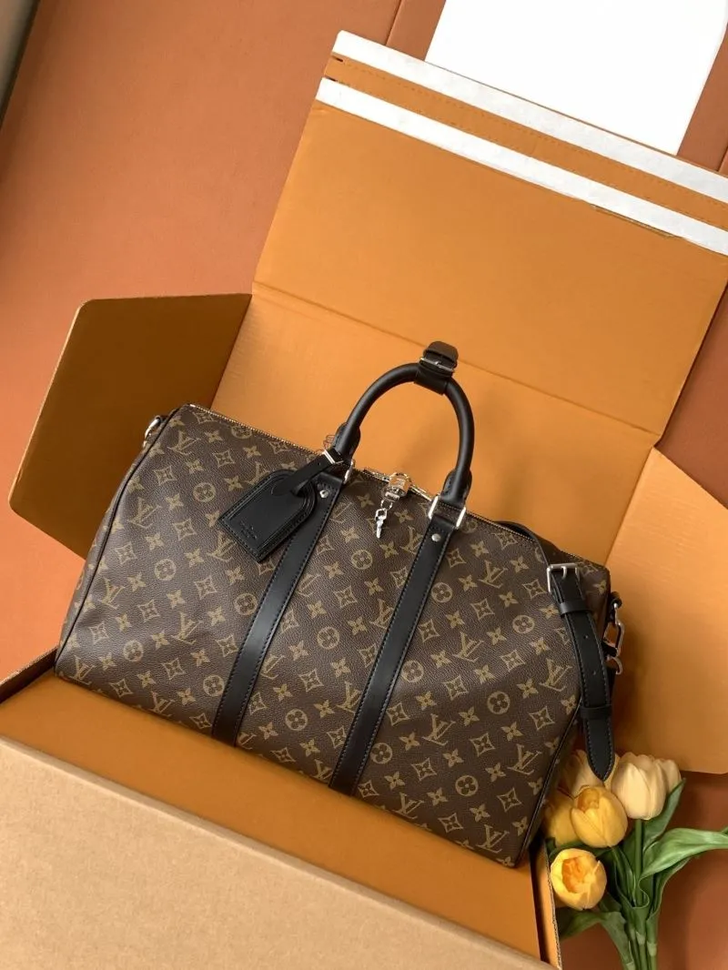 LV Travel Bags-180