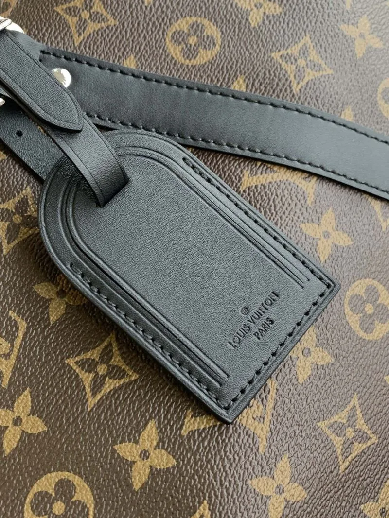 LV Travel Bags-182 - Image 4