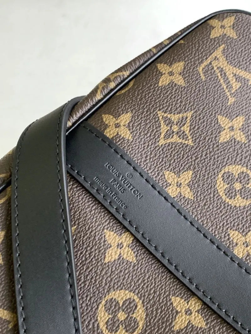LV Travel Bags-182 - Image 7