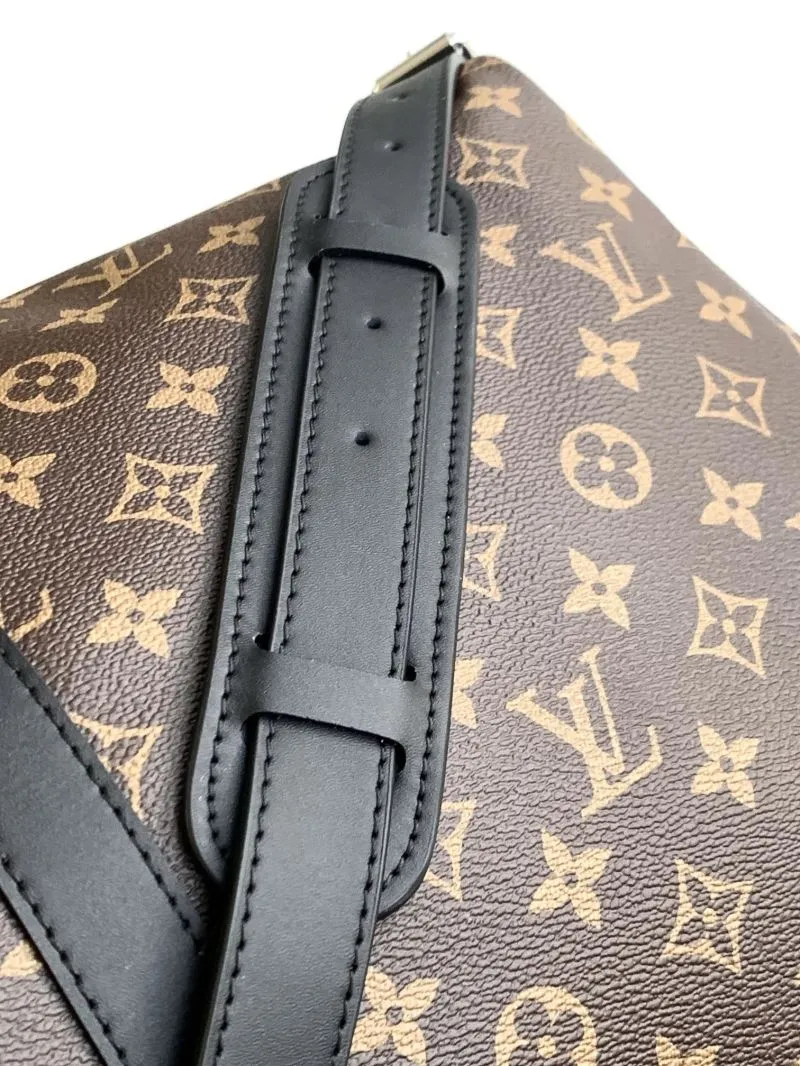 LV Travel Bags-182 - Image 8