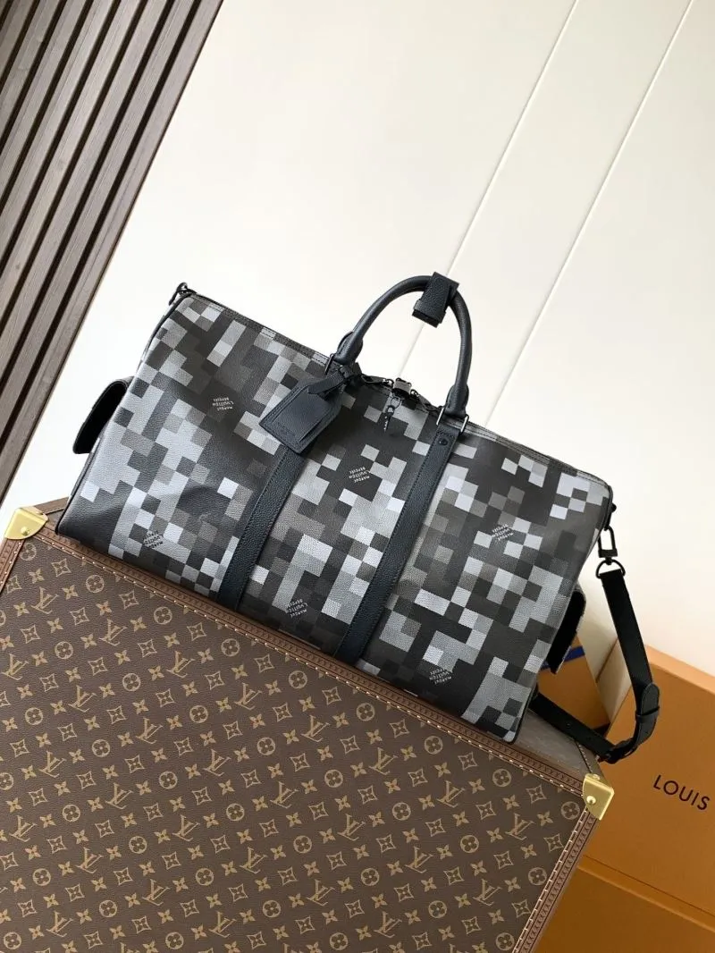 LV Travel Bags-183