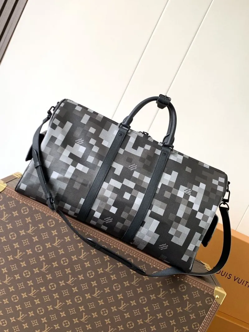 LV Travel Bags-183 - Image 3
