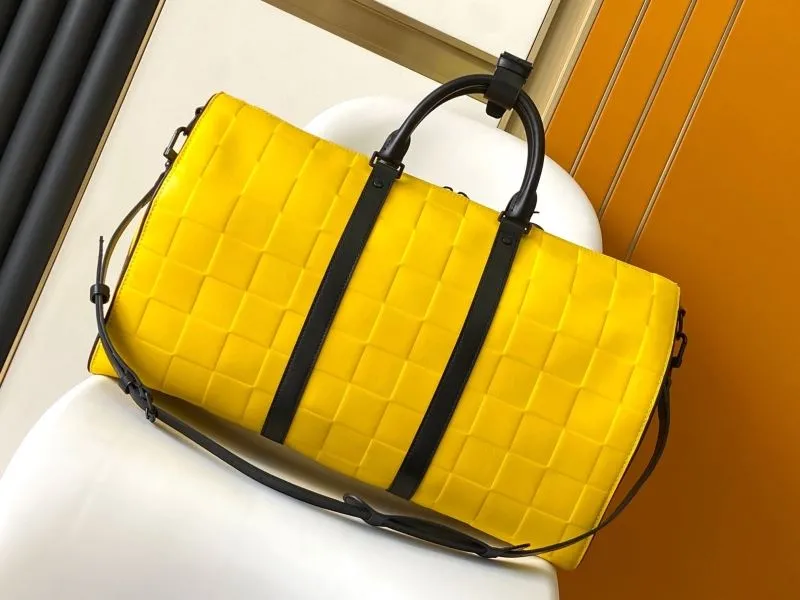 LV Travel Bags-185 - Image 3