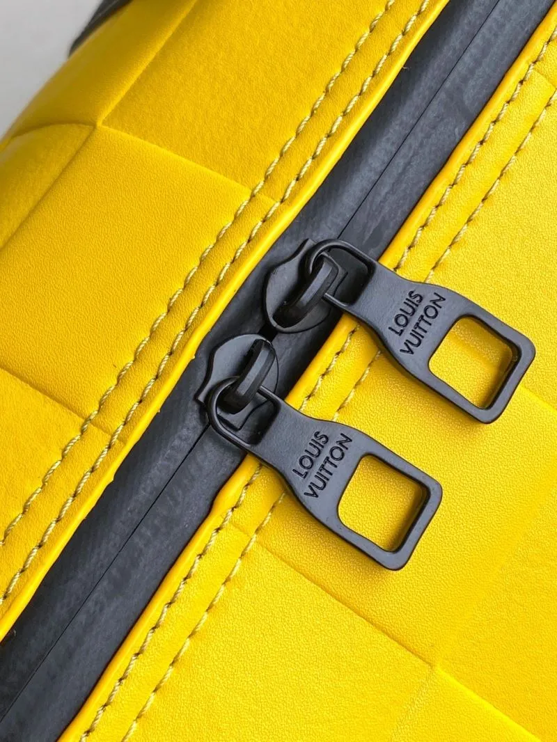LV Travel Bags-185 - Image 6
