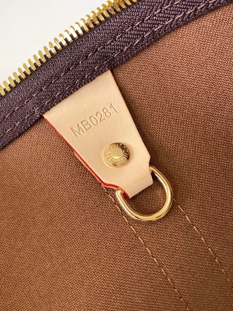 LV Travel Bags-186 - Image 7