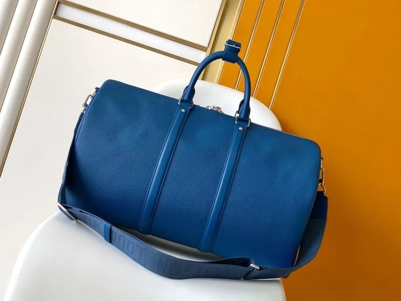 LV Travel Bags-189