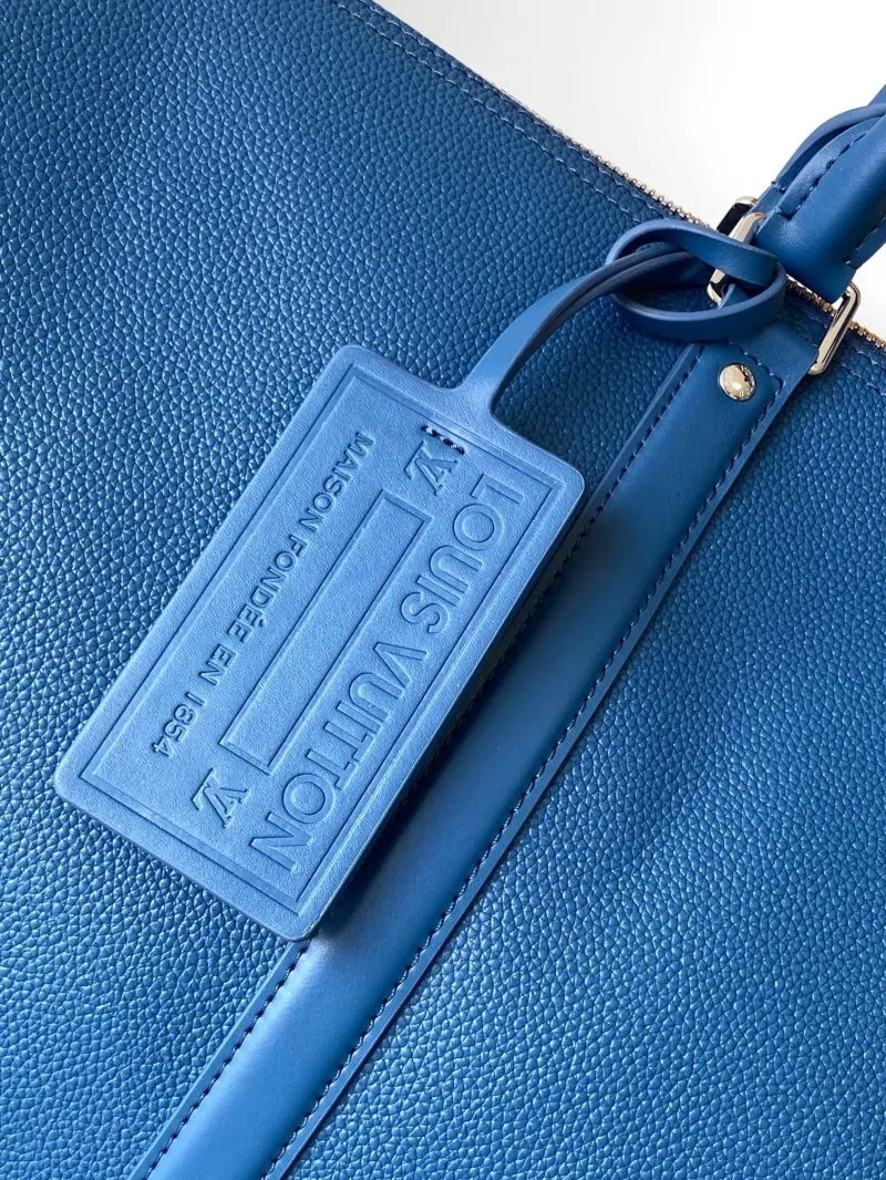 Alternative view of LV Travel Bags-189