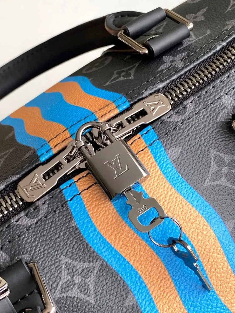 LV Travel Bags-190 - Image 3