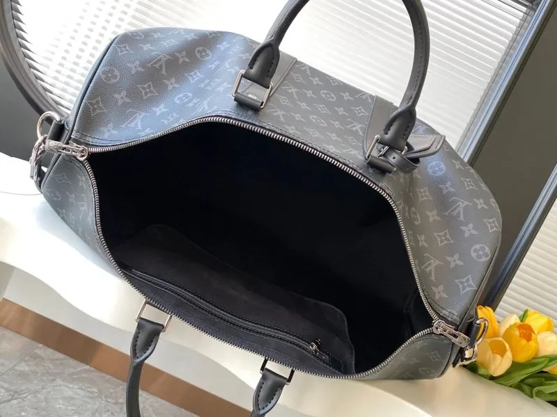 LV Travel Bags-194 - Image 9