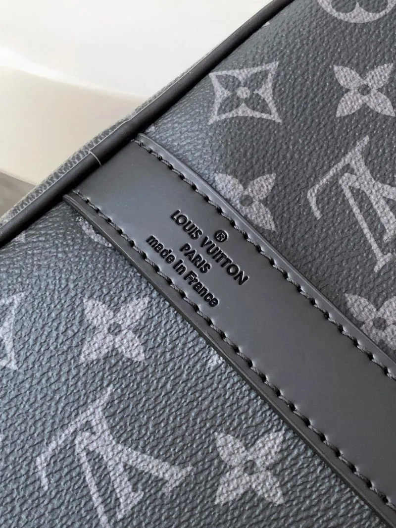 LV Travel Bags-195 - Image 8