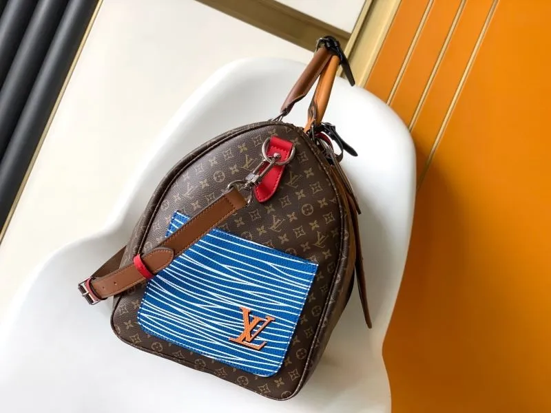 Alternative view of LV Travel Bags-197