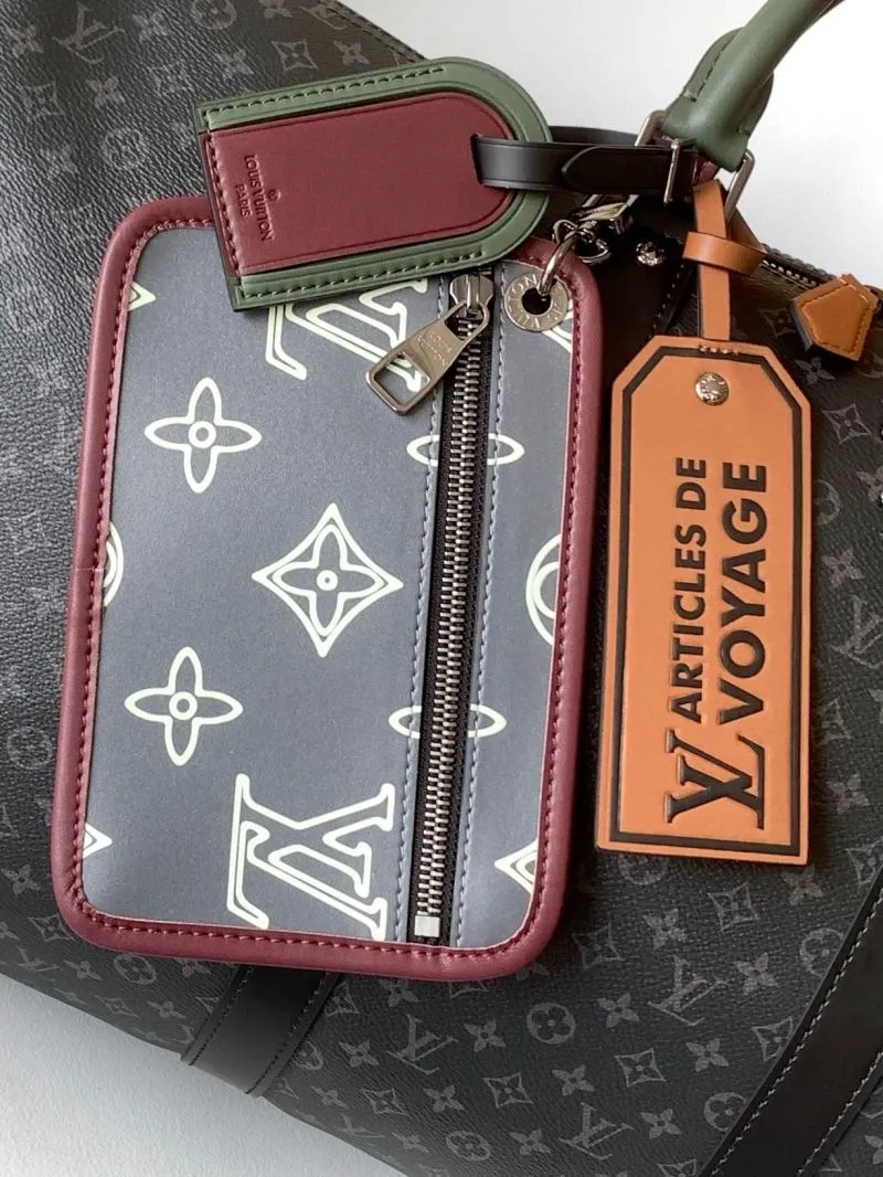 Alternative view of LV Travel Bags-198