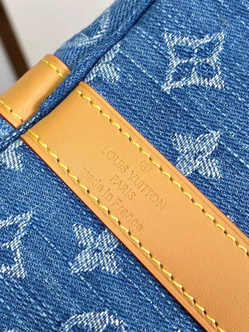 LV Travel Bags-199 - Image 5