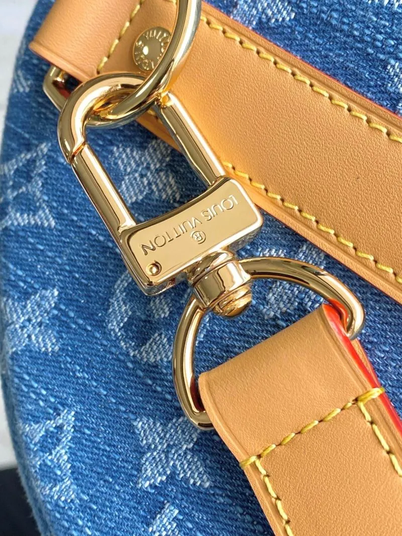 LV Travel Bags-199 - Image 7