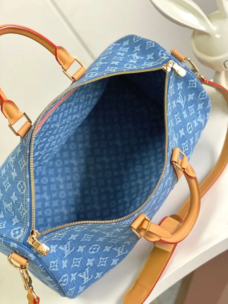 LV Travel Bags-199 - Image 8