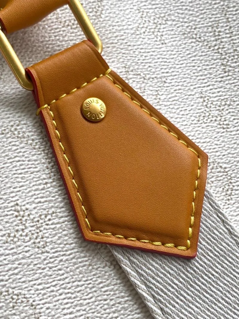 LV Travel Bags-200 - Image 5