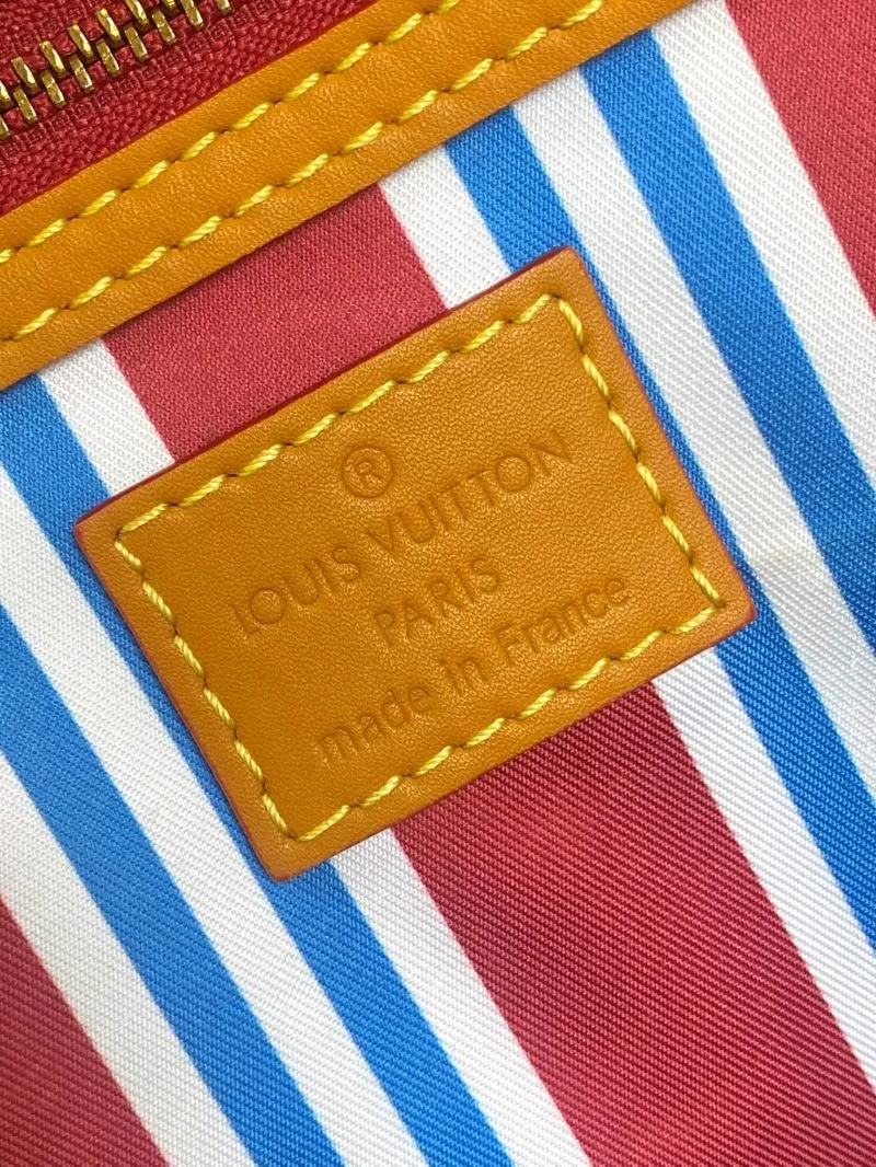 LV Travel Bags-200 - Image 9