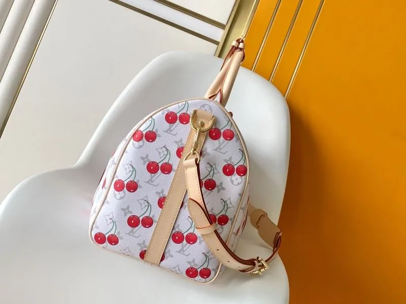 Alternative view of LV Travel Bags-202