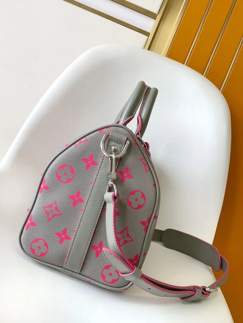 Alternative view of LV Travel Bags-203