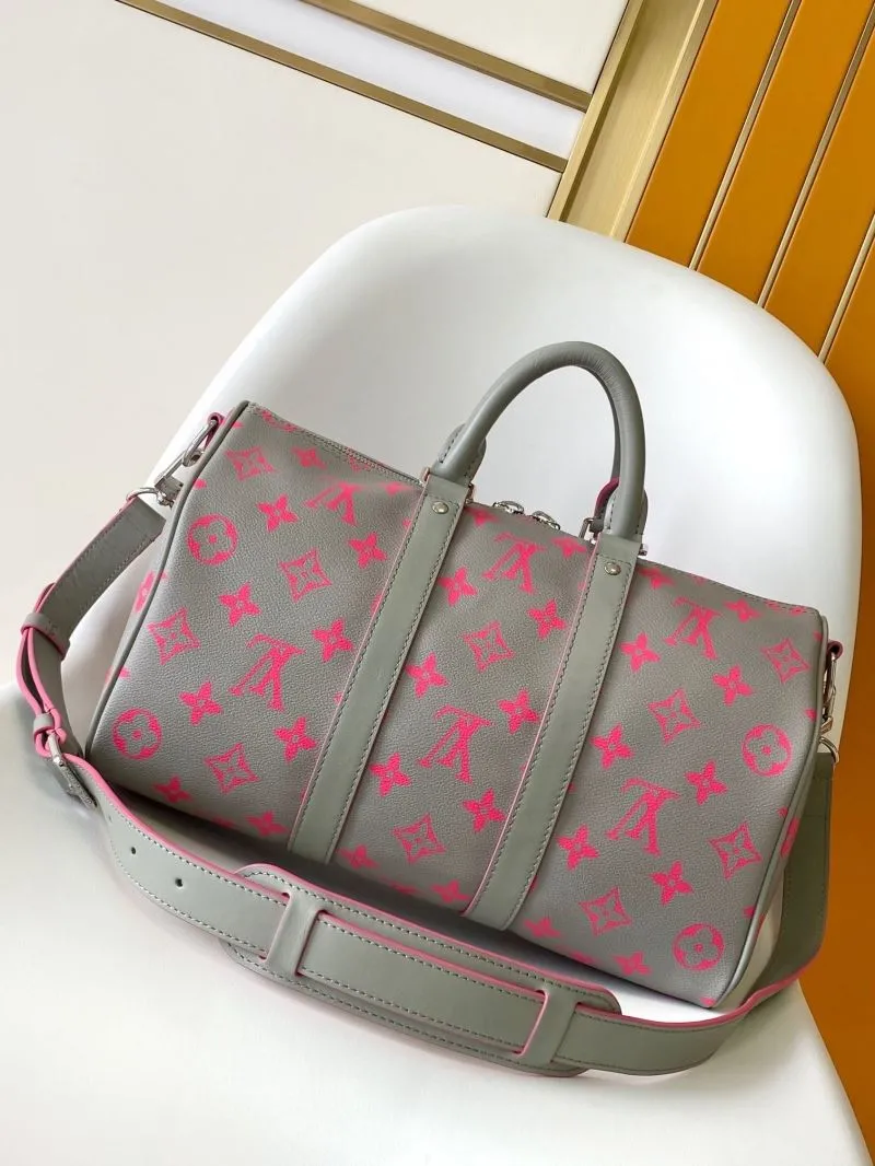LV Travel Bags-203 - Image 3