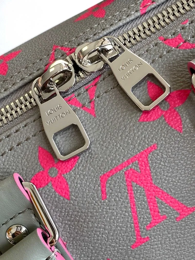 LV Travel Bags-203 - Image 6
