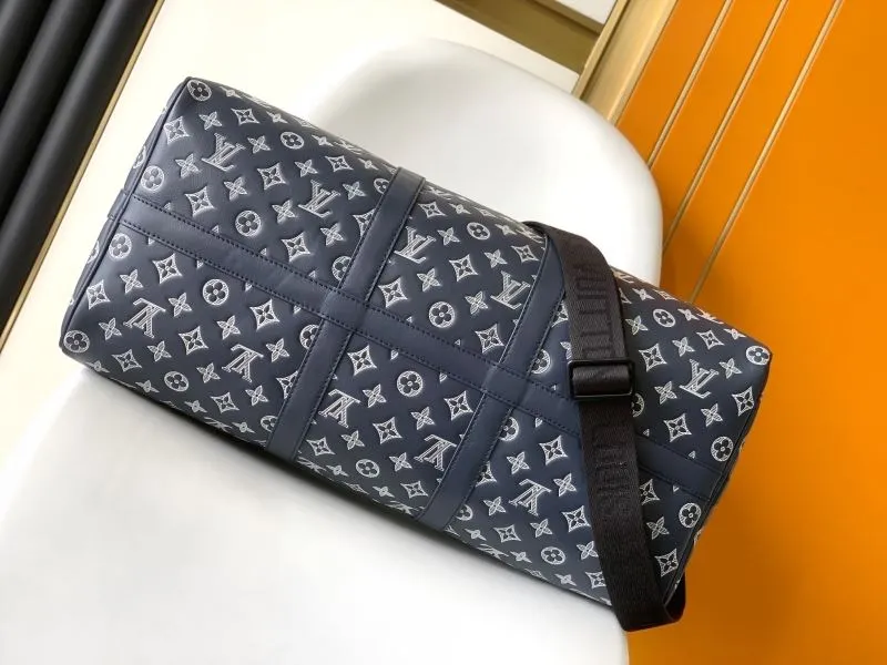 LV Travel Bags-204 - Image 3