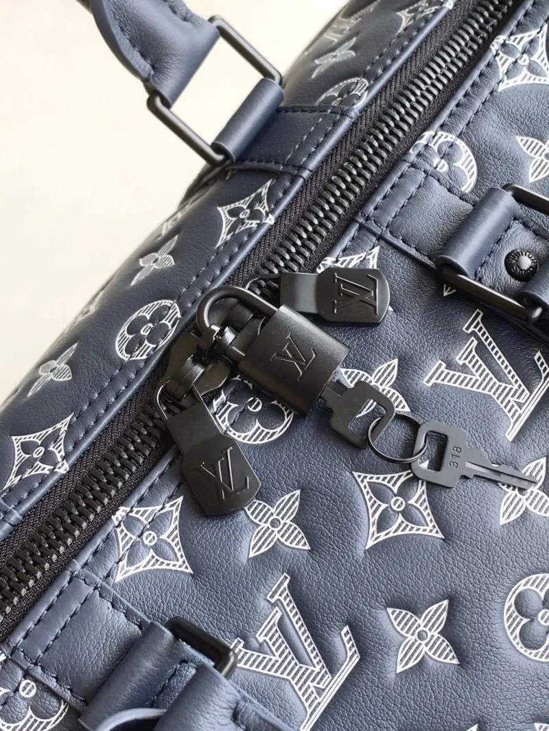 LV Travel Bags-204 - Image 5